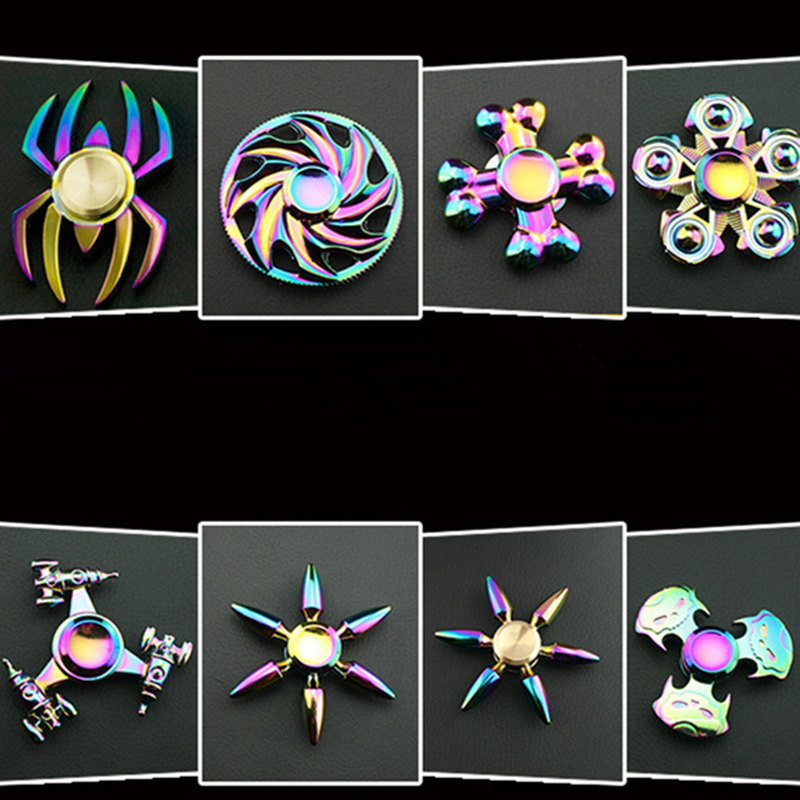 Fémes cink ötvözetek elkápráztatják a színeket