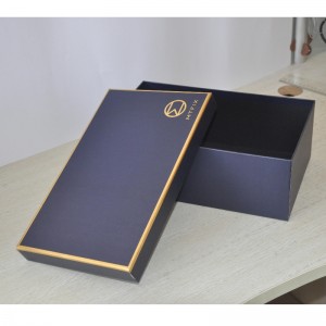 forró bélyegzős kecskefólia cipő doboz