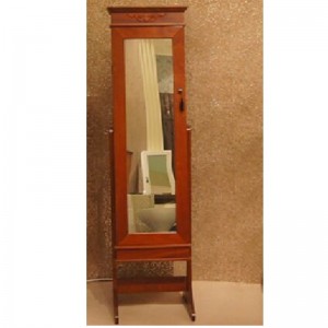 fából készült ékszerek