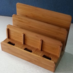 Bambusz többfunkciós töltőállomás