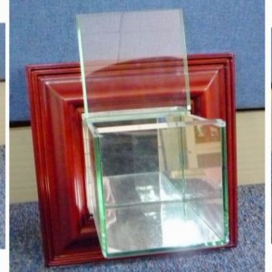 Falra szerelt baseball-kijelző