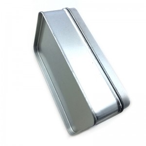 Egyedi ezüst lakk téglalap alakú kozmetikai ón doboz dombornyomott logóval