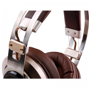 2018 PRO fémjátékos fülhallgató 7.1 zajszűrés vibrációs technológiával