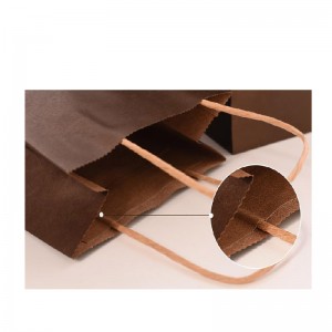 Egyedi nyomtatott kéz bevásárlás barna kraft papírzacskó fogantyúval