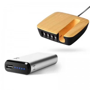 KPS-5401PB Négy portos töltőállomás és 4000mAh Power Bank