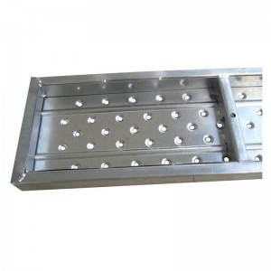 240 Szélességű horganyzott acéllemez, zárt zárt