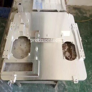 Egyedi motoralkatrész gyártása