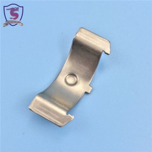 Testreszabott rugóacél kicsi V lapos rugócsipesz az akkumulátorhoz