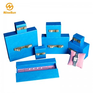 Egyedi logóval nyomtatott luxus nagykereskedelmi ékszerdoboz zsanér, esküvői gyűrűs doboz