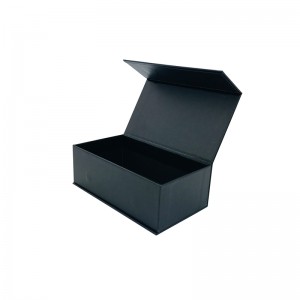 Gyönyörűen csomagolva díszdobozban testreszabott nagy díszdobozban