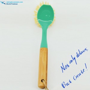 Akbrand Bamboo fogantyúval ellátott edénytisztító kefe Tiff-ben. Szín