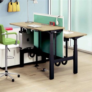 állítható magasságú asztalok