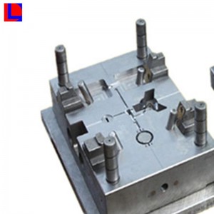 Injekciós szilikon gumi forma gumi alkatrészekhez forró futóvezetékkel