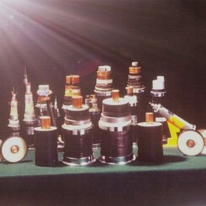 Réz / alumínium 300mm 400mm egymagos kábel fémhüvellyel 220kv 110kv