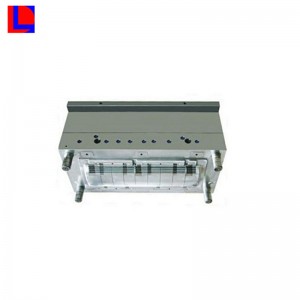 műanyag alkatrészek, gyártók által gyártott egyedi műanyag formák öntésével