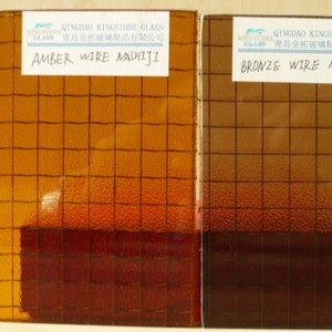 TISZTÍTOTT ÉS SZÍNES SZÁMÍTOTT ÜVEG