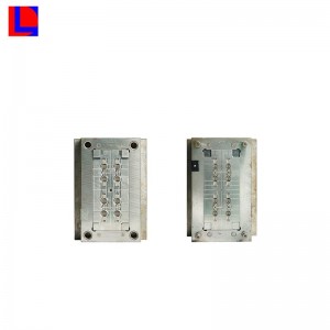 Kiváló minőségű alkatrészek és tartozékok Autóalkatrész penész Kína penész Szállító fröccsöntés