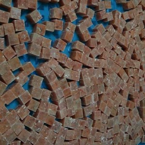 Fagyasztott rózsaszín lazac kocka