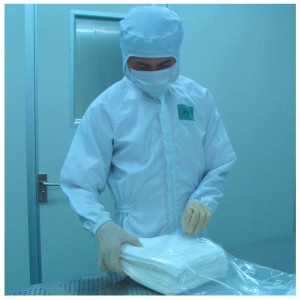 A TOWER ruházati társaság antisztatikus ruházat-testreszabási szolgáltatást nyújt