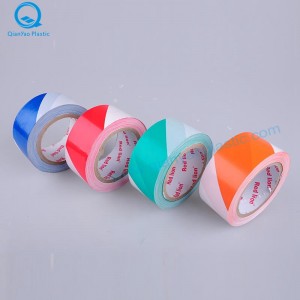 Sárga / Fekete, Fehér / Fekete figyelmeztető szalag; Kék / Fehér, Zöld / Fehér, Narancs / Fehér barikád szalag; Piros / Fehér, Piros / Fekete akadályszalag