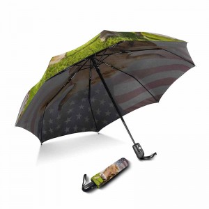 Hordozható marketing szélálló, egyedi nyomtatású, 2 szakaszos üvegszálas bordák automatikusan kinyitják és bezárják a 3-szoros esernyőt
