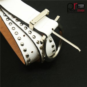 Legújabb fehér bőr övszíj fém csattal