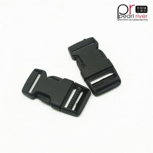 Műanyag övcsat dugó fekete színű nagykereskedelem