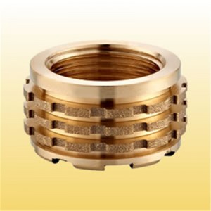 Helyezze be a szerelvényt