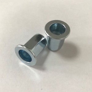 szegecs anya teljes hex