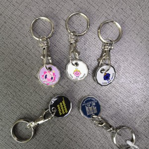 P019 érme kulcstartó