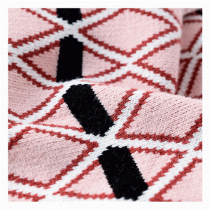 Félig nyakú, plusz méretű női kötött pulóver