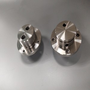 CNC esztergáló alkatrészek automatikusan összeállíthatók