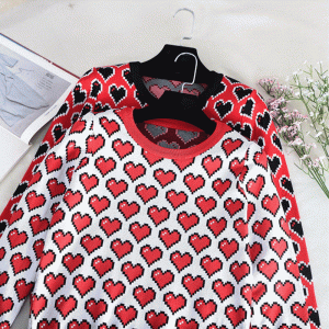 OEM és ODM 100% pamut szívű, jacquard női kötött pulóver