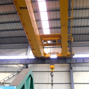 Dupla tartó felső daru emelőkosárral