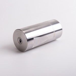 nagy pontosságú volfrám-keményfém csavar fő fröccsöntő hideg irányításhoz