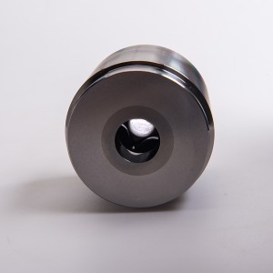 acél tokbetét keményfém hideg irányú szerszám lépcsős csavarhoz