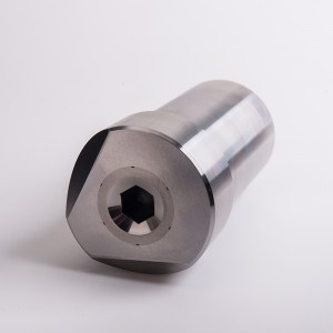 hat szegmensű szabálytalan fej alakú keményfém hidegen kovácsolt lyukasztó szerszám