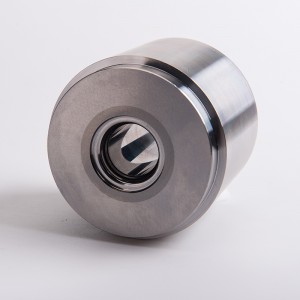 jó minőségű keményfém csavar fő fröccsöntő hideg kovácsolás