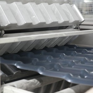 PVC tetőcserepek műanyag építőanyagok