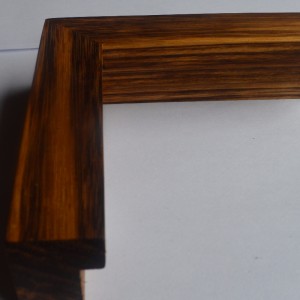 Masszív képkeret （Zebrawood）