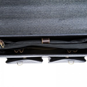 17SG-6549D Kiváló minőségű, valódi tehénbőrből készült, férfi vállú hordtáska, férfiak számára