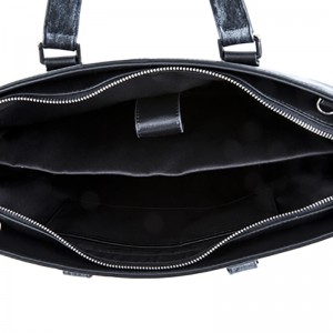 A 18SG-6816F mindkét oldal kéthangú, egyedi kialakítású, szőtt férfi táskát használ, valódi bőrből