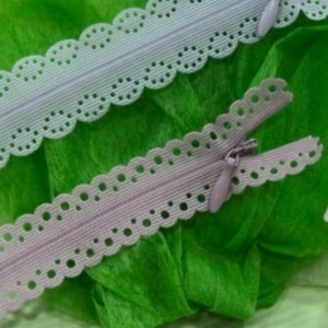Láthatatlan cipzár mintás csipke szalaggal 12