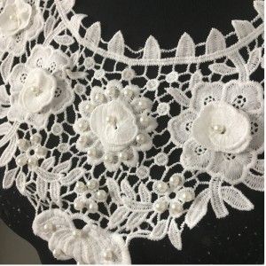 Új érkezési nyakörv gyöngyökkel