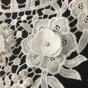 Új érkezési nyakörv gyöngyökkel