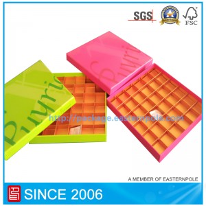 Luxus merev csokoládé doboz karton betétekkel