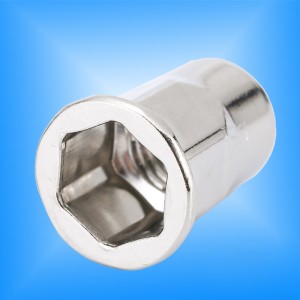 Lapos fej belső-hexa test