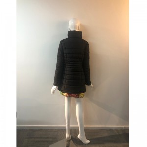 Hölgyek magas galléros kabátja feketében RLWPC0062