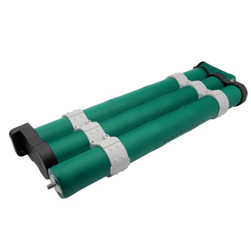 UPS tápegység alkalmazása az autópálya tápegységén