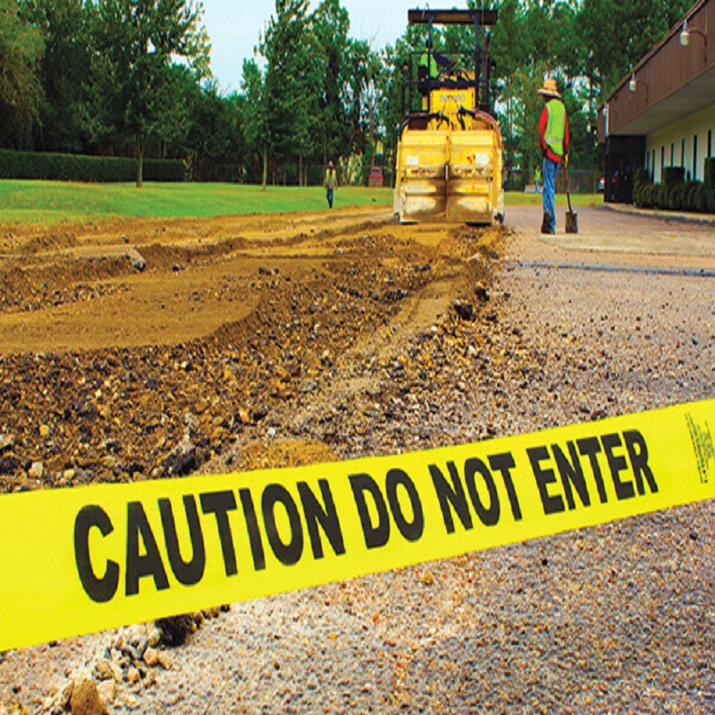 Egyéni vigyázat és barikád szalag